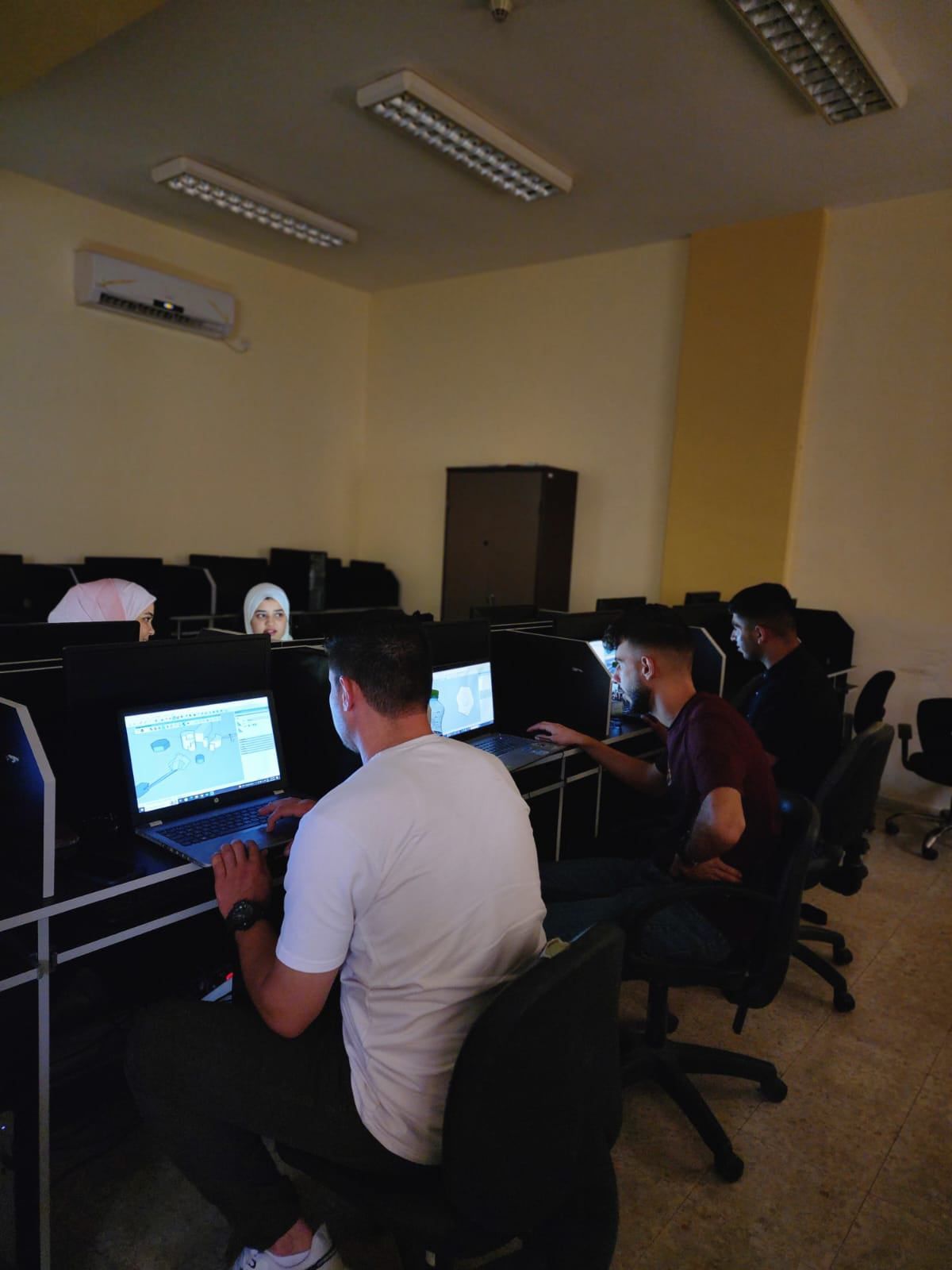 جلسة تدريب هندسة المناظر الطبيعية 11